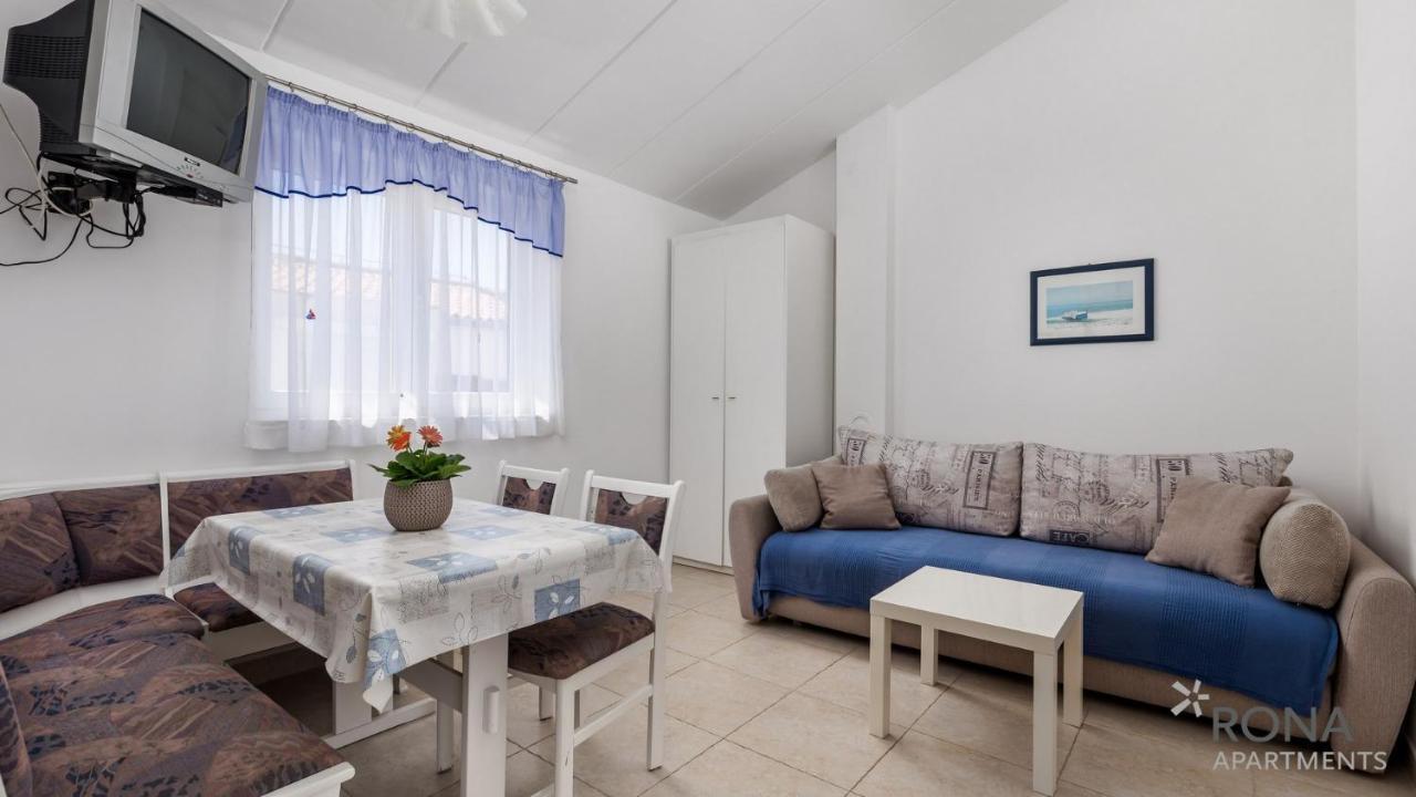 Rona Apartment Zdravko 巴尔巴里加 外观 照片